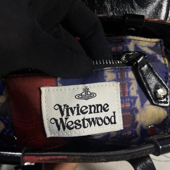 Vivienne Westwood Small Bettina Plaid Handbag - Picture 7 of 7